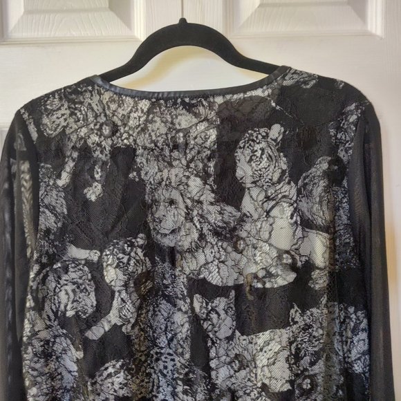 Panitti Women Top Size Large Animal Printed Long Sleeve Black - Picture 7 of 9